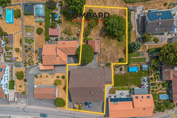 Une propriété de caractère au cœur de Châbles, entre patrimoine et potentiel de développement 8