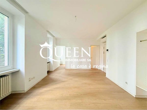 Lugano centro: ufficio 2 locale, 6 mq., in via Nassa 6