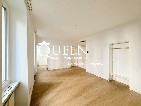 Lugano centro: ufficio 2 locale, 6 mq., in via Nassa 8