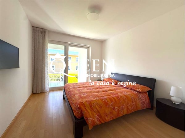 Montagnola: immersa nel verde moderna villetta 5.5 locali con giardino 8
