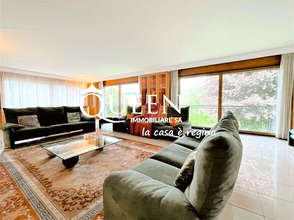Vacallo: villa, 9.5 locali, 625 mq, grande giardino, ascensore ai pian 8