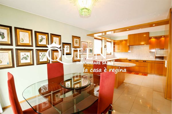 Vacallo: villa, 9.5 locali, 625 mq, grande giardino, ascensore ai pian 9