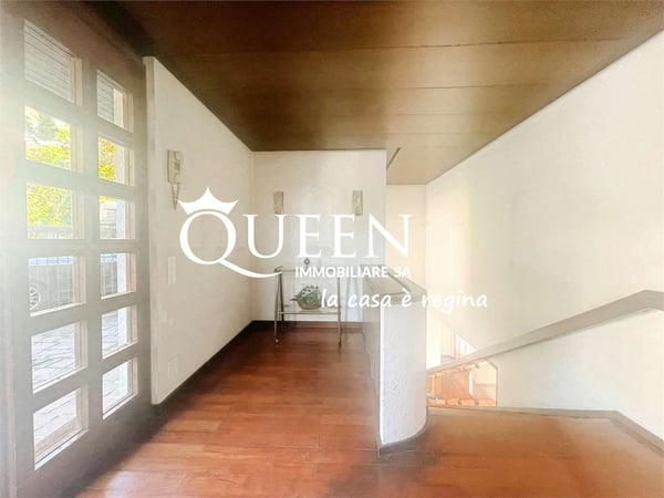 Morbio Inferiore: villa 10.5 loc., 513 mq, da ristrutturare, terreno, 2