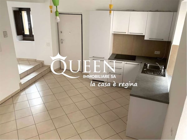 Ligornetto: stabile di 7 appartamenti da 2.5 e 3.5 locali, 590 mq., ri 6