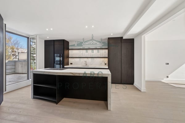 CHAMPEL - ATTIQUE D'EXCEPTION RÉNOVÉ 2