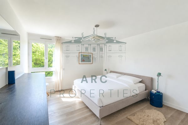 CAROUGE - APPARTEMENT 4 PIÈCES ENTIÈREMENT RÉNOVÉ 3
