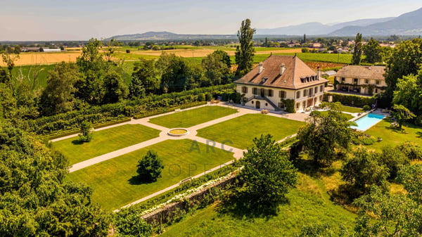 DOMAINE D'EXCEPTION ? CHÂTEAU DE MERLINGE 1