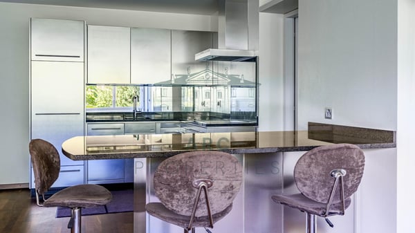 CHAMPEL - BEL APPARTEMENT AU C?UR D'UN QUARTIER PRISÉ 1