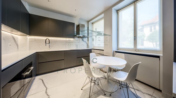 CO-EXCLUSIVITÉ - HOTEL PARTICULIER D'EXCEPTION AU CENTRE DE GENEVE 4