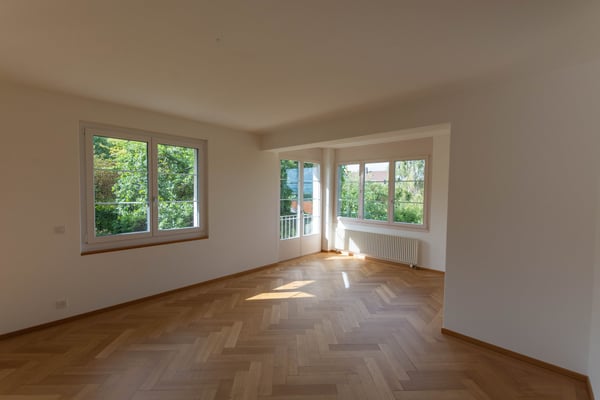 Wohnen mit Weitblick und besonderem Charme – 5.5-Zimmer-Duplex an bester Lage im Spiegel 3