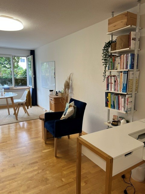 Helles 1-Zimmer-Büro an der Greyerzstrasse in Bern 3