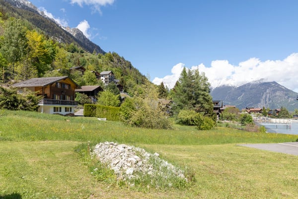 Chalet chaleureux de 5 pièces avec garage intégré et grand jardin 21