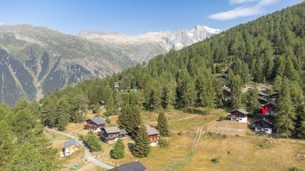 Chalet ski-in-ski-out mit zwei Privatparkplätze 5