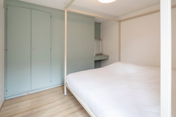 Renoviertes und bezugsfertiges Chalet mit Sauna und der Option zum Kauf einer eigenen Privatgarage 14