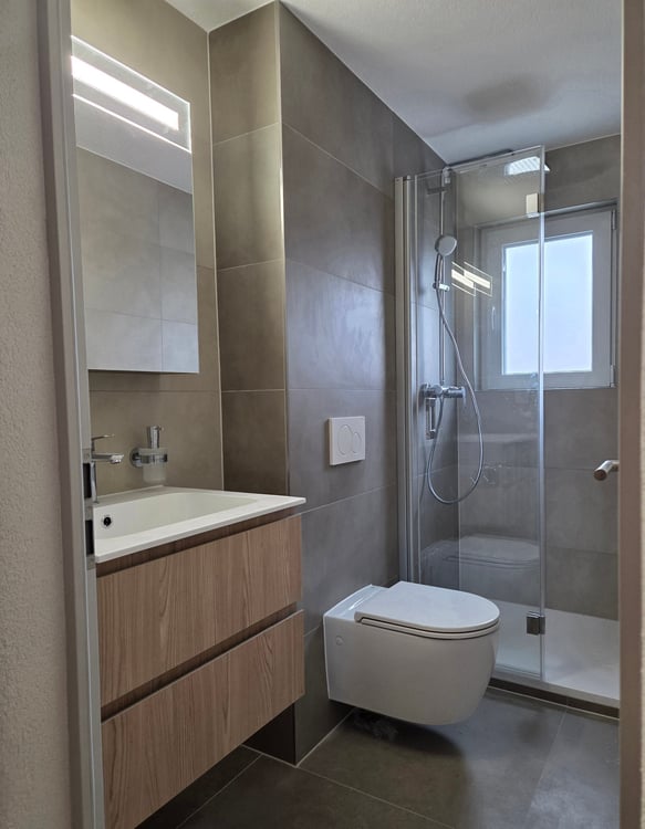 Appartement 1.5 pièces rénové avec balcon et belle vue à Sonceboz-Sombeval 3