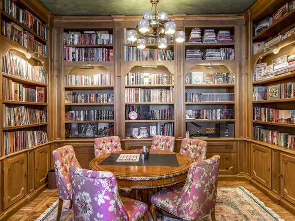 Splendid, fully renovated manor house 10