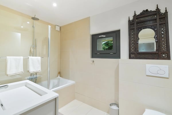 A Green Haven in the Heart of Grand-Lancy 12