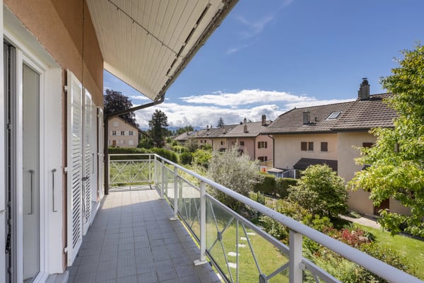7.5-room villa at the end of a double cul-de-sac, set in an exceptionally peaceful residential environment 10