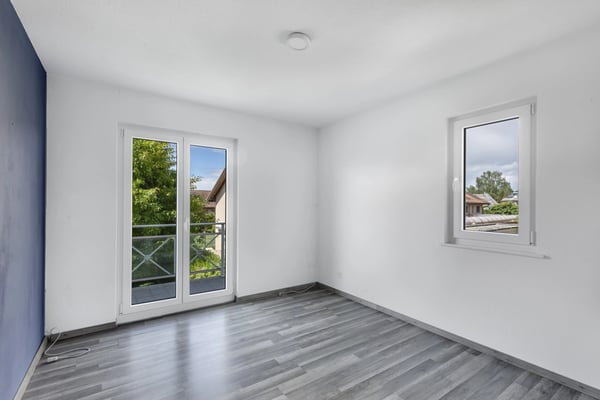 7.5-room villa at the end of a double cul-de-sac, set in an exceptionally peaceful residential environment 9