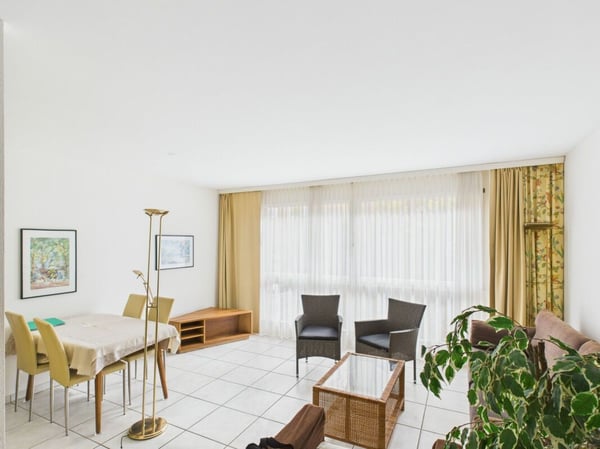 Möblierte 1.5-Zimmer-Wohnung mit Balkon in Basel 1