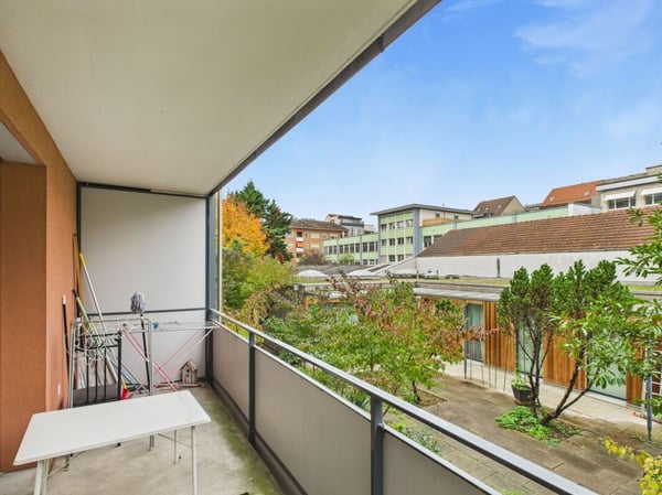 Möblierte 1.5-Zimmer-Wohnung mit Balkon in Basel 10