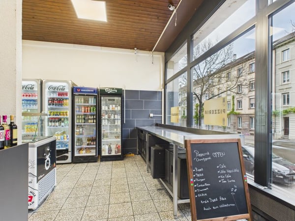 Attraktives Gewerbelokal in Toplage direkt am Rhein 6