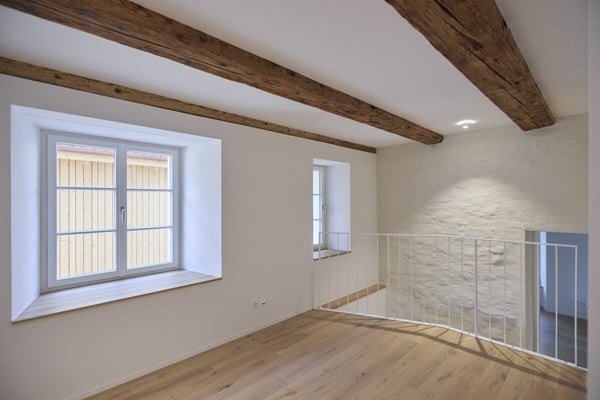 Charmante 1.5-Zimmer-Maisonette-Wohnung in einzigartiger historischer Mühle 6