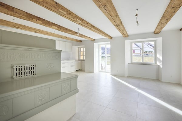 Charmante 1.5-Zimmer-Maisonette-Wohnung in einzigartiger historischer Mühle 4