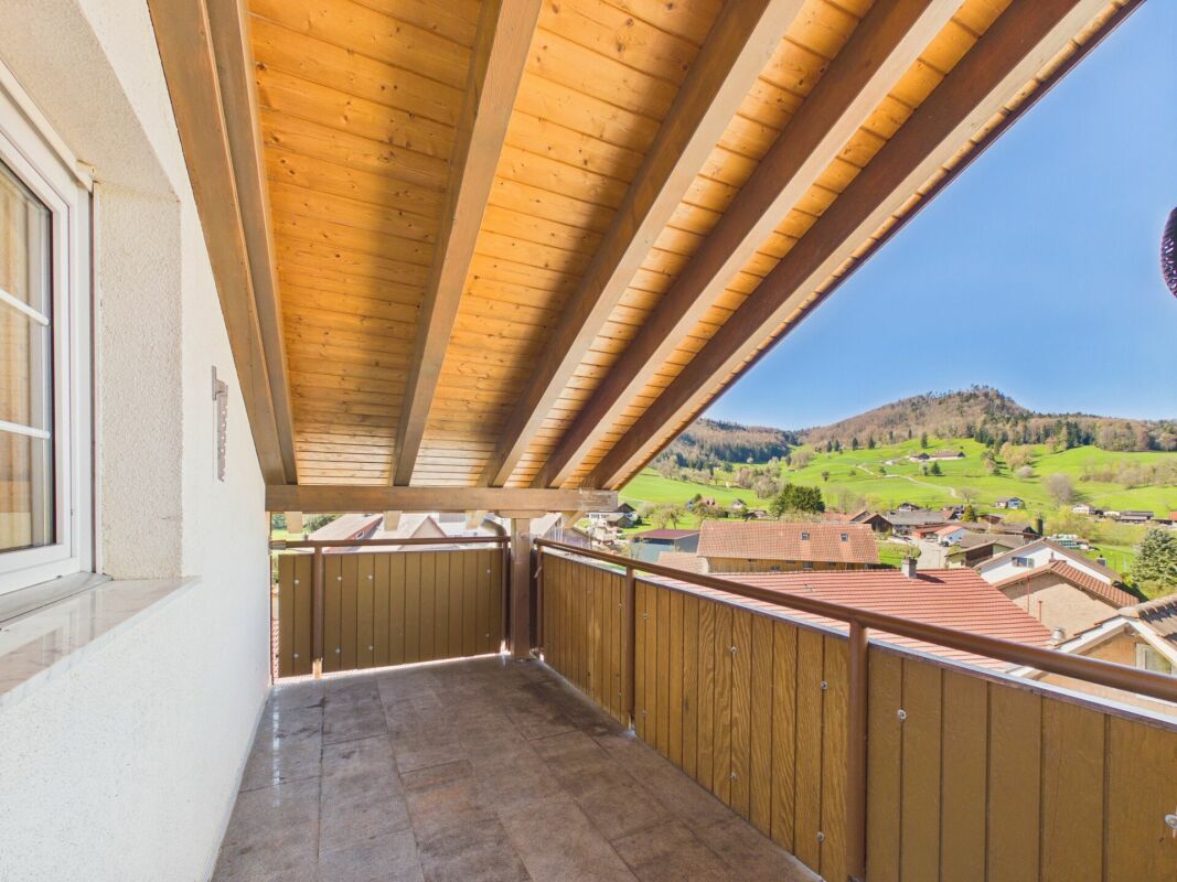 Appartamento di 2,5 locali con vista panoramica