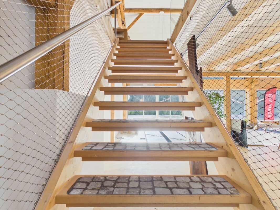Charming retail space with historic flair in Uitikon Waldegg