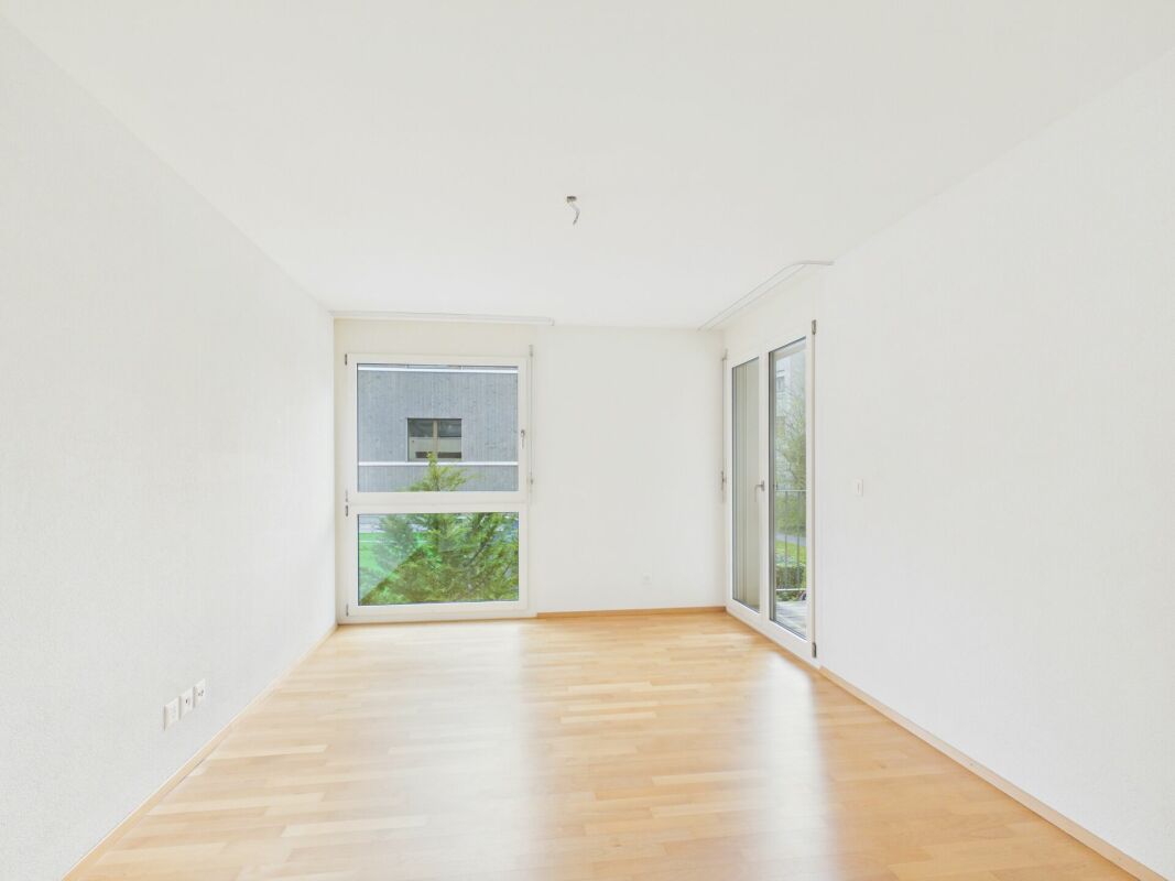 Moderne, lichtdurchflutete 3.5-Zimmer-Wohnung mit 2 Balkonen