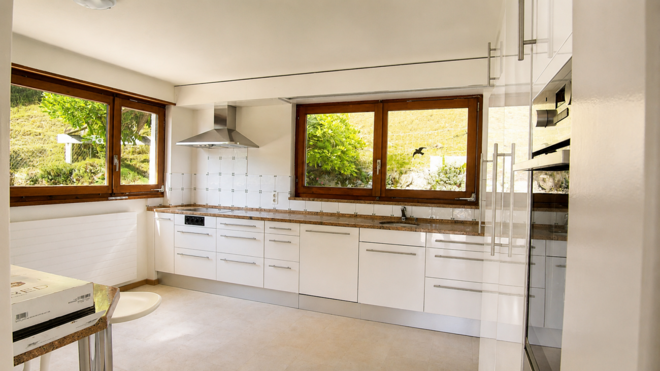 Reserviert! Traumhafte Aussicht, ruhige Lage und 6000m2 Land
