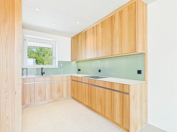 Moderne 4.5-Zimmer-Wohnung mit Weitsicht über Aarau 3