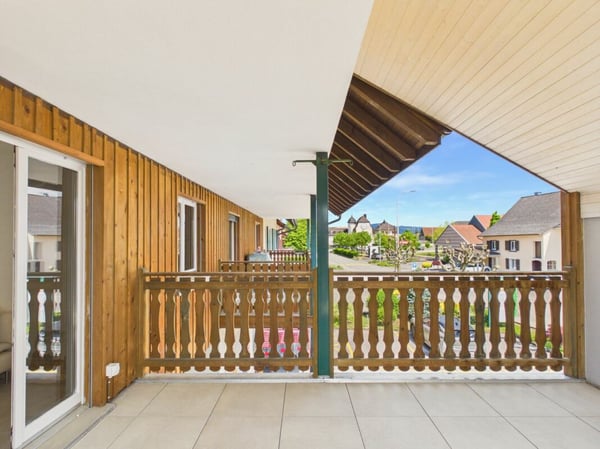 Appartement Spacieux et Calme avec Balcon à Alle 10