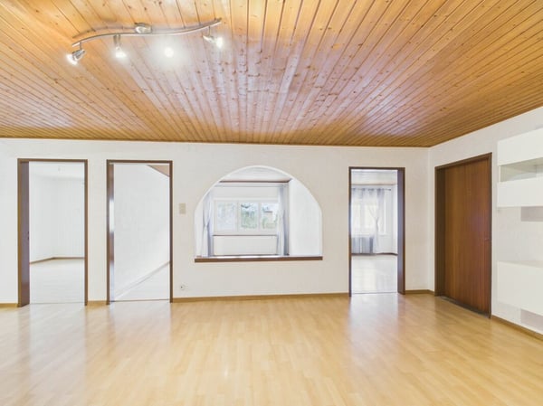 Grosszügige 5-Zimmer-Wohnung an Ruhiger Lage in Ederswiler 9