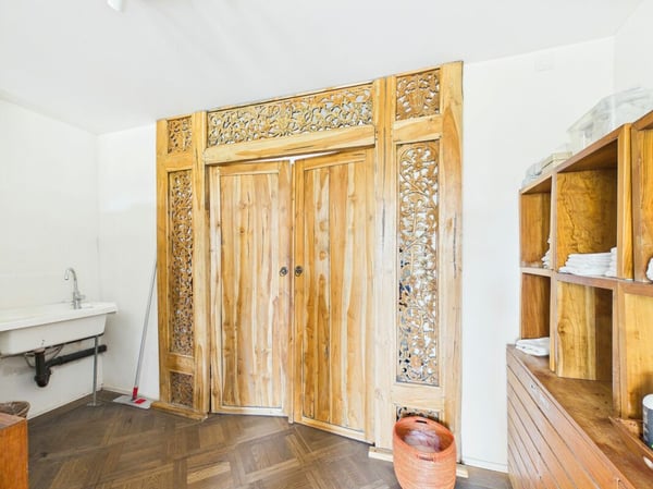 Repräsentative Gewerbefläche an bester Lage in 8001 Zürich 14