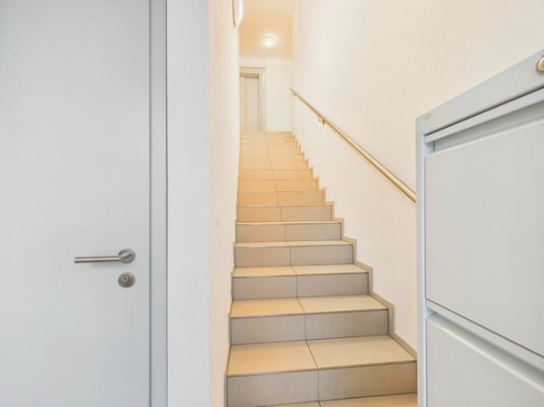 Moderne Penthouse-Wohnung mit Panorama-Terrasse in Delémont 16