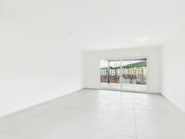 Stilvolle Attikawohnung mit grosser Terrasse und exklusiver Wohnkomfort in Delémont 3
