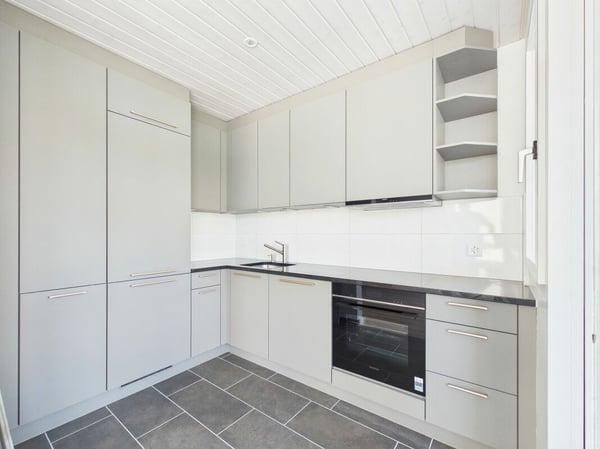 Helle 4.5-Zimmer-Wohnung mit Weitblick & Gartenmitbenutzung 4