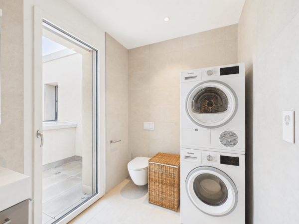 Exklusive 3.5-Zimmer-Attikawohnung mit grosszügigen Aussenflächen in Binningen 14