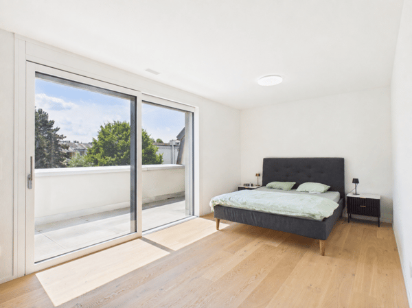 Exklusive 3.5-Zimmer-Attikawohnung mit grosszügigen Aussenflächen in Binningen 10