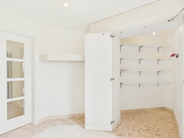 Luxuriöse Villa mit unverbaubarer Aussicht und viel Privatsphäre in Frenkendorf 21