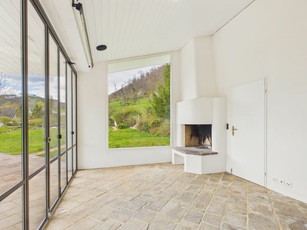 Luxuriöse Villa mit unverbaubarer Aussicht und viel Privatsphäre in Frenkendorf 14