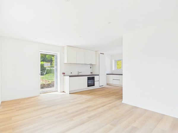Erstbezug: Komplett saniertes 4.5-Zimmer-Einfamilienhaus mit grossem Garten & viel Freiraum 2