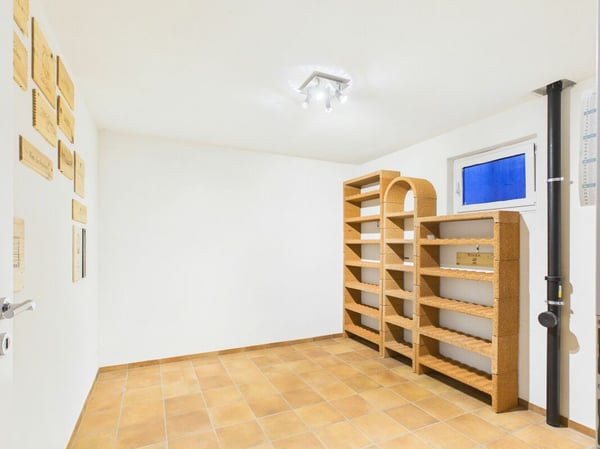 Offenes Wohnen mit Weitblick und unverbaubarer Aussicht 12