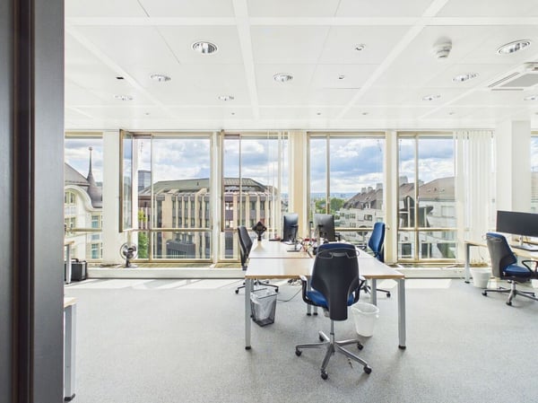 Bel espace spacieux à louer 240 m2 5