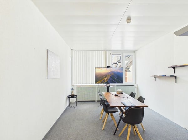 Spacieux bureaux à louer 120 m2 18