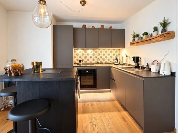 Hochwertige möblierte 2.5-Zimmer-Gartenwohnung an der Beckenhofstrasse in Zürich 5