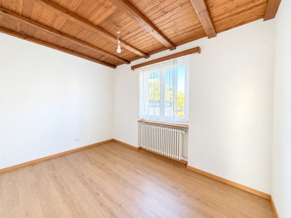Charmantes 5.5-Zimmer Einfamilienhaus mit grossem Garten in Buchs AG 5