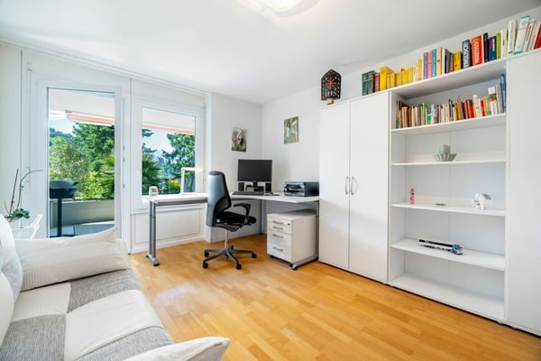 Exklusiver Wohntraum - Grosszügig an Toplage mit Wellnessanlage 5